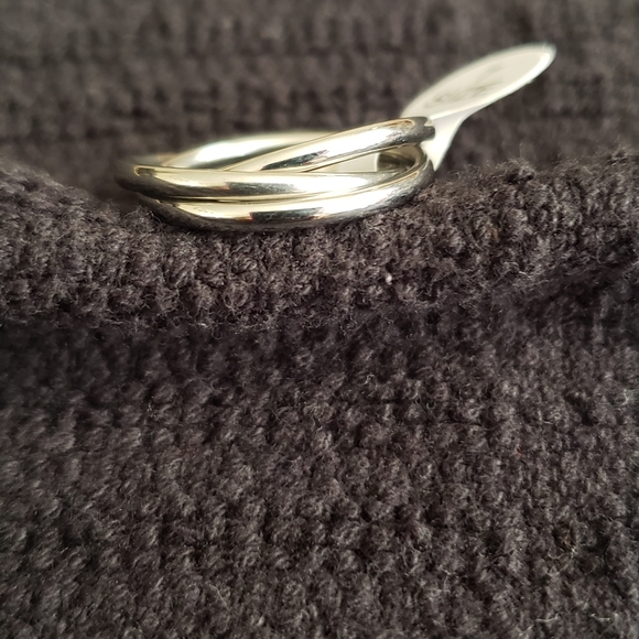 Size:7 stainless steel triple interlocked fidget ring - Picture 3 of 3